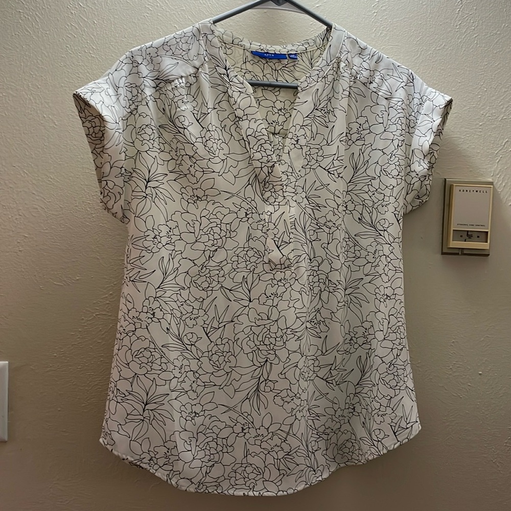 Apt. 9 Blouse